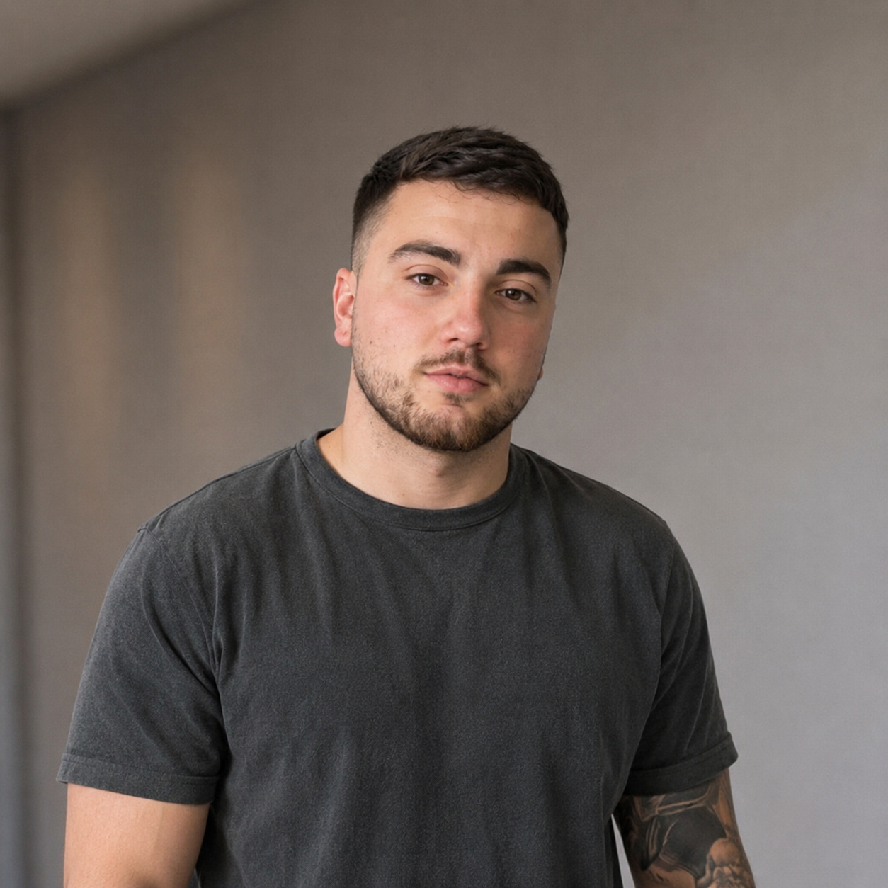 Foto de Lázaro Fariñas, cofundador de SignLab Studio